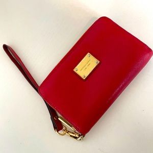 Michael Kors wristlet